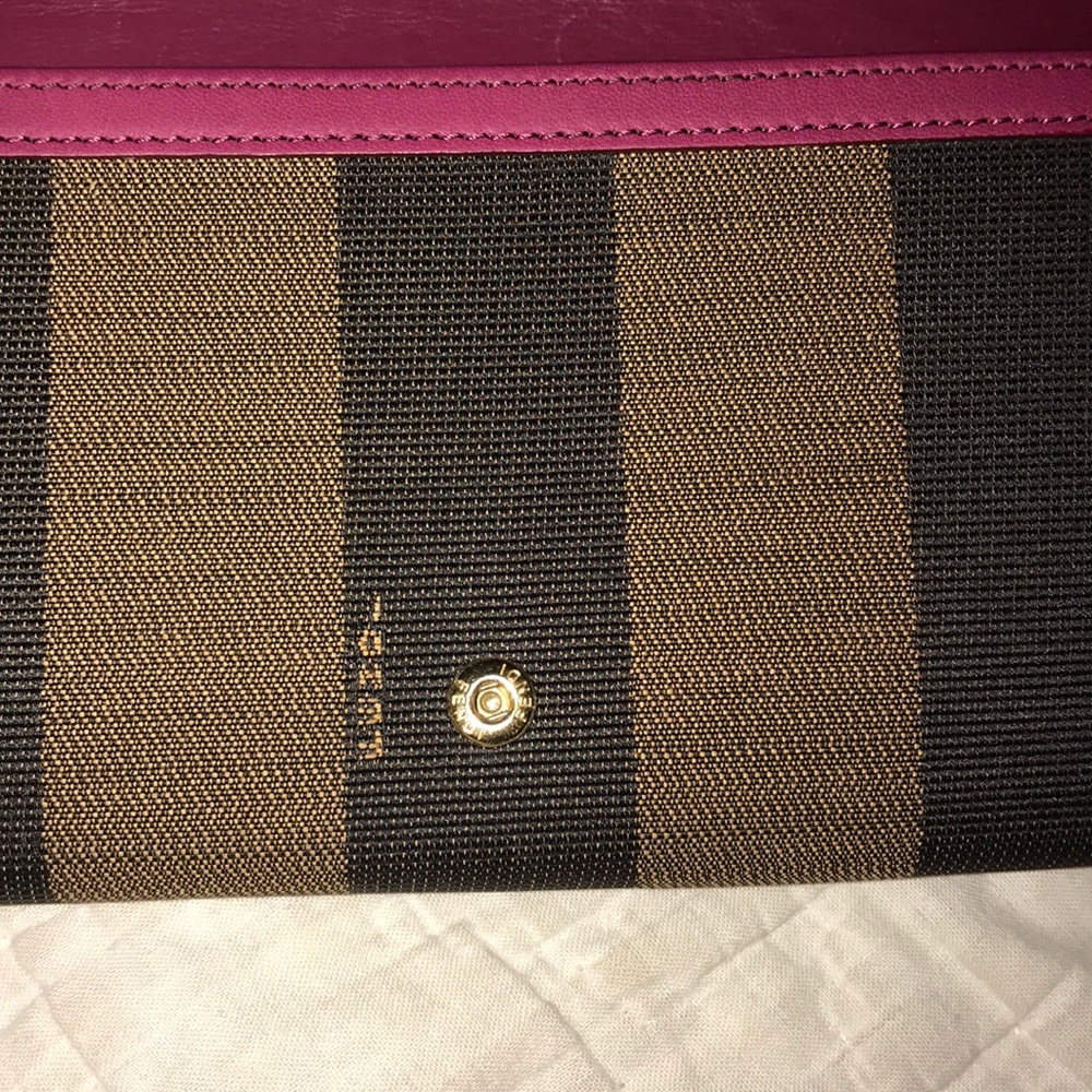 Fendi Wallet - Picture 8 of 8